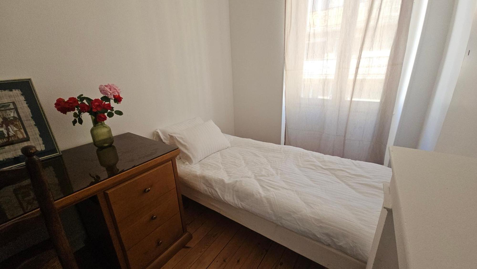 Le Jardin Cafe Bed & Breakfast Bordeaux Ngoại thất bức ảnh