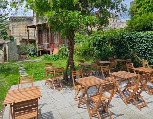 Le Jardin Cafe Bed & Breakfast Bordeaux Ngoại thất bức ảnh
