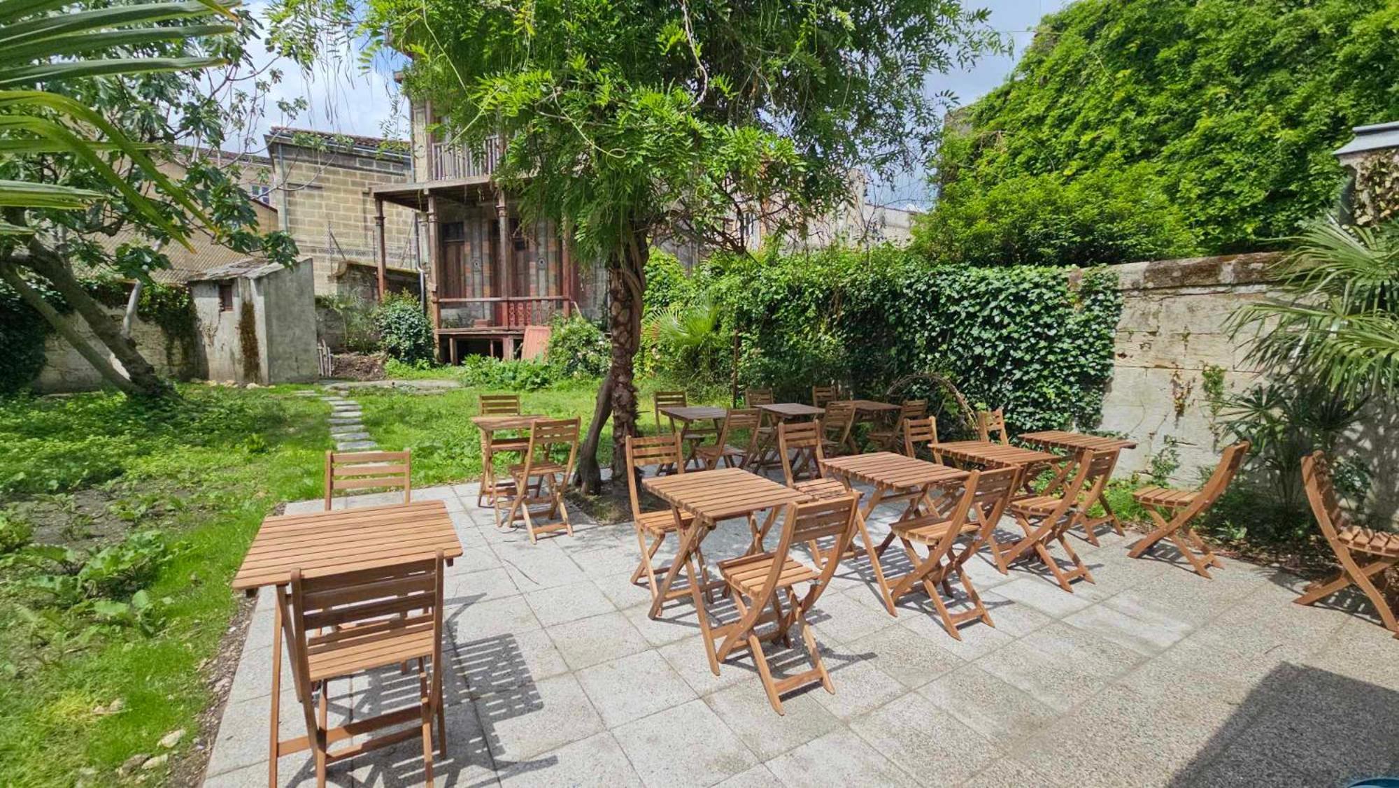 Le Jardin Cafe Bed & Breakfast Bordeaux Ngoại thất bức ảnh